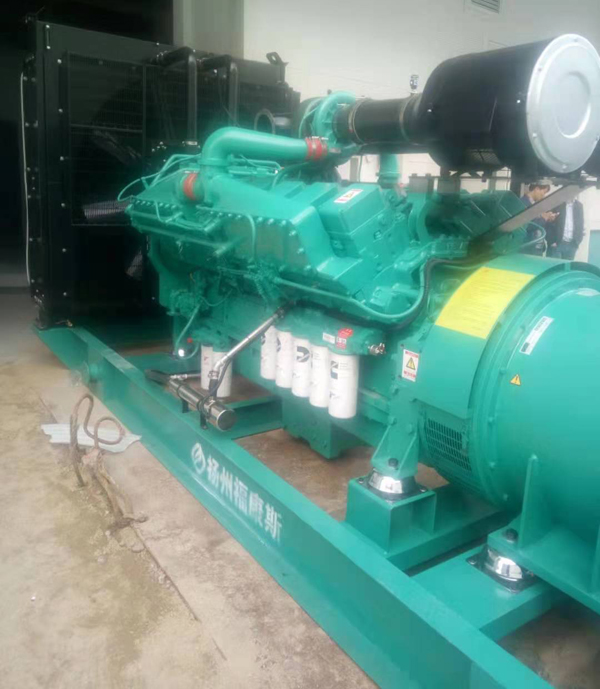 黄梅发电机租赁使用中无电压或电压太低怎么办？