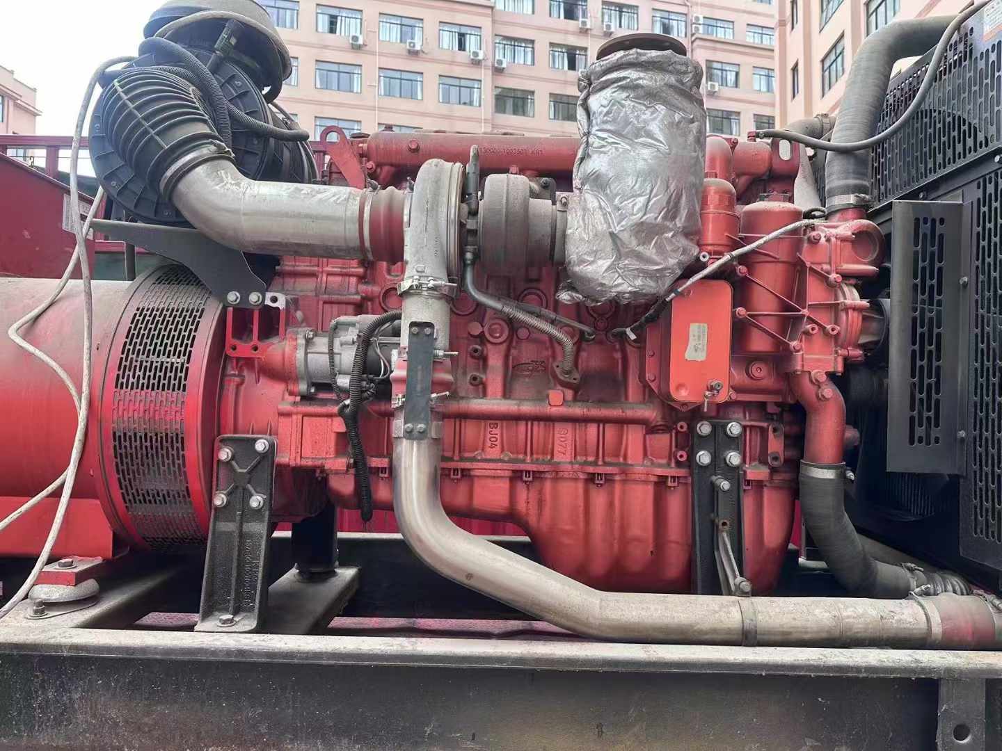 黄梅如何选择适合 600kW 柴油发电机组的过载保护器？